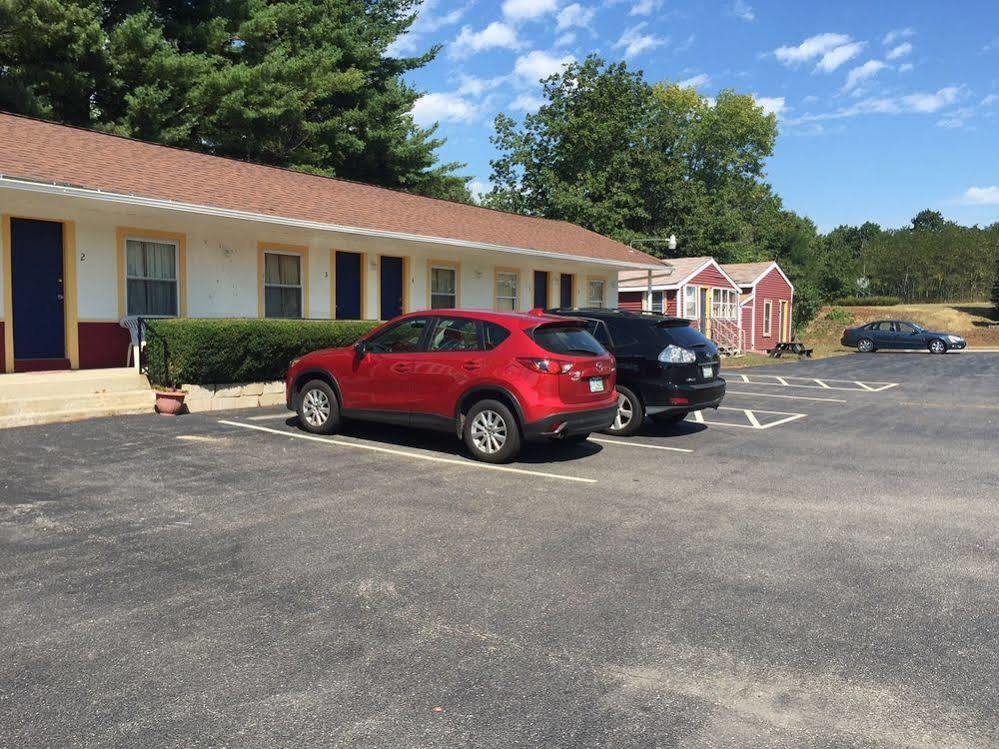 Biddeford Motel Exterior photo