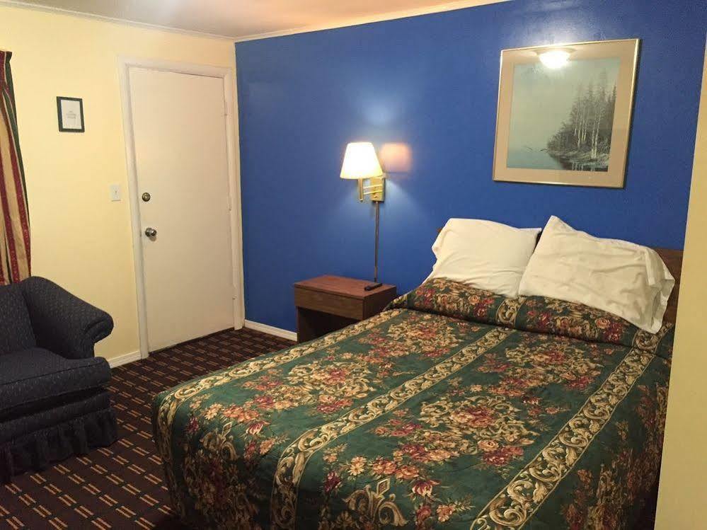 Biddeford Motel Exterior photo